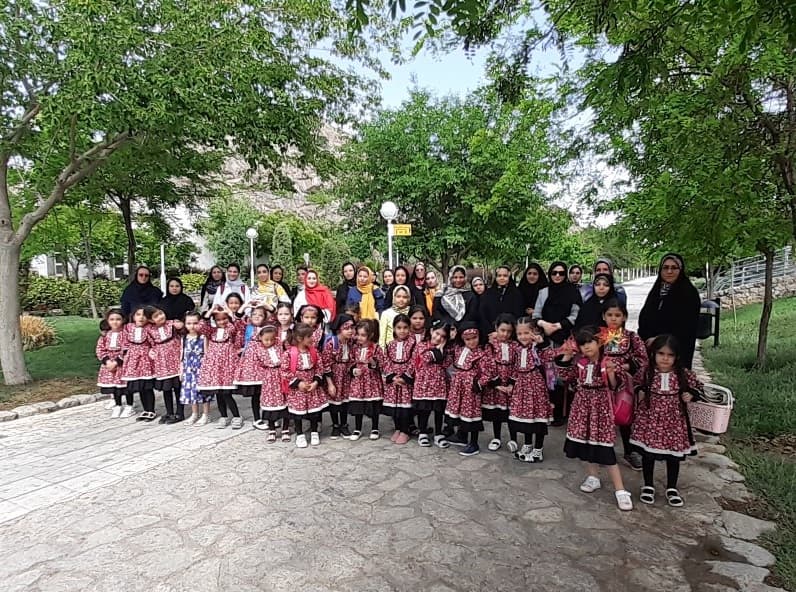 کارگاه تخصصی مادر و کودک