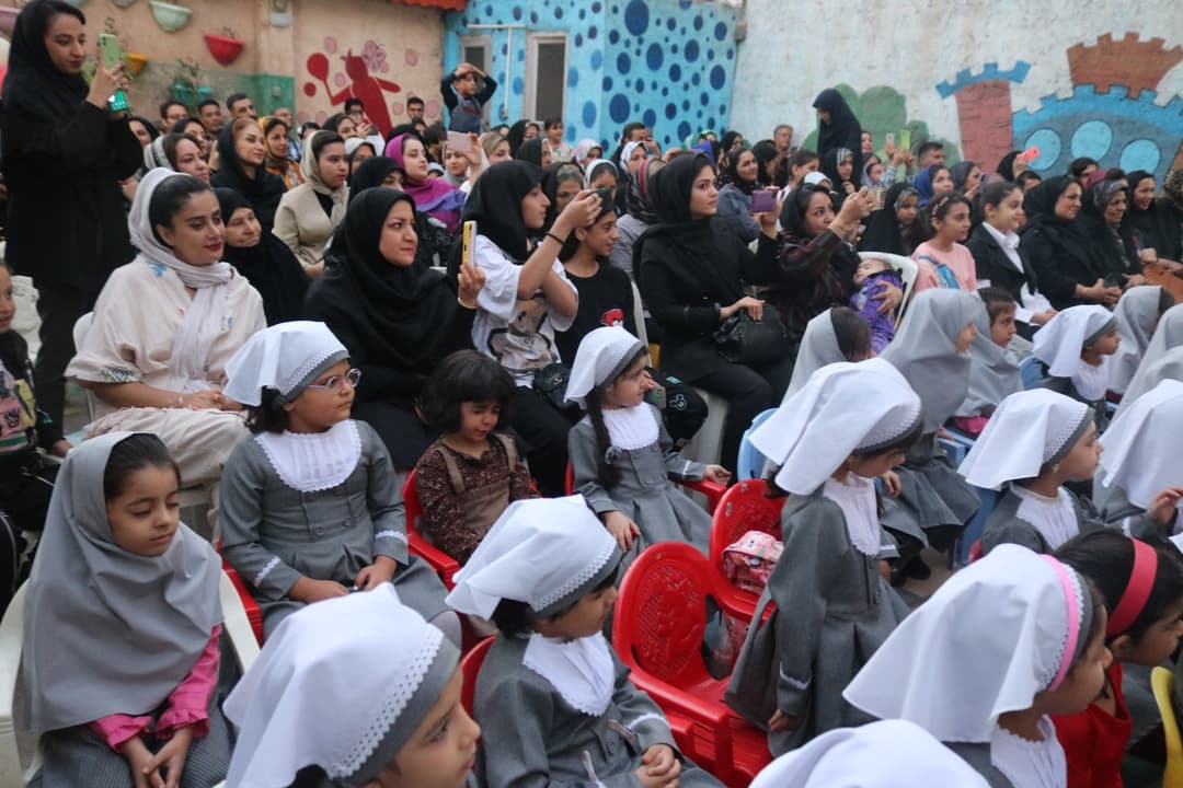گالری تصاویر جشن ورودی پایه اول و نوآموزان پیش دبستانی